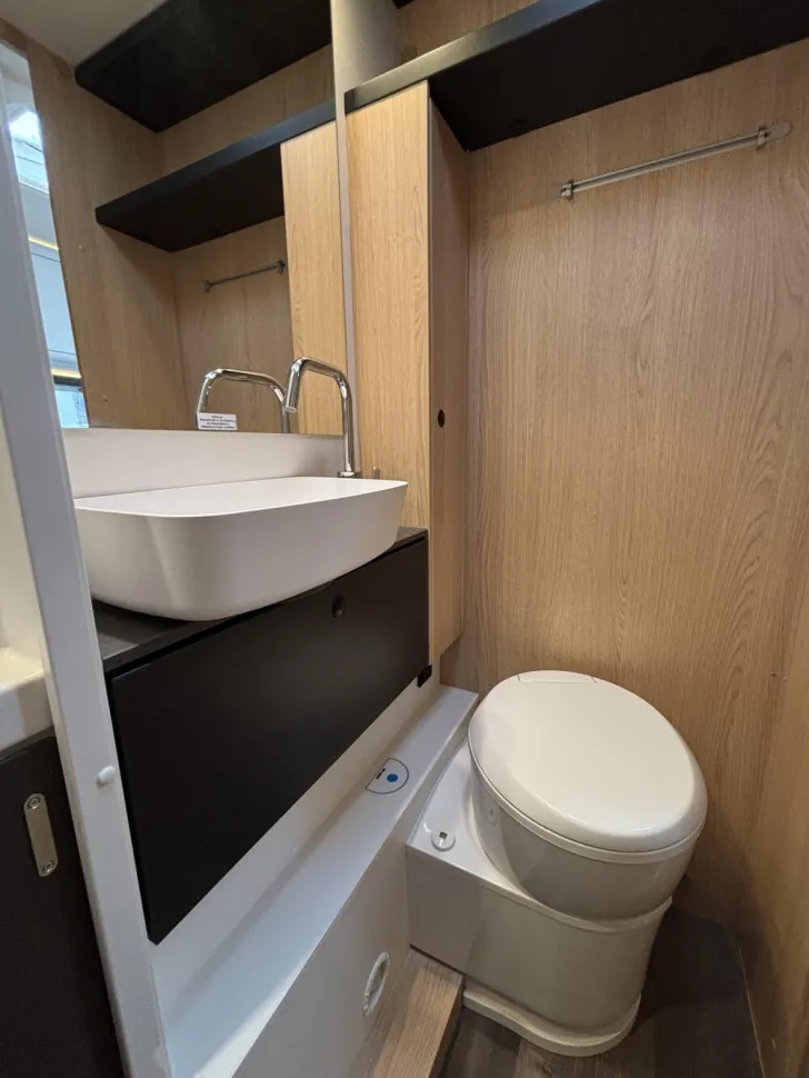 Fahrzeugbild Sunlight A 68 #19