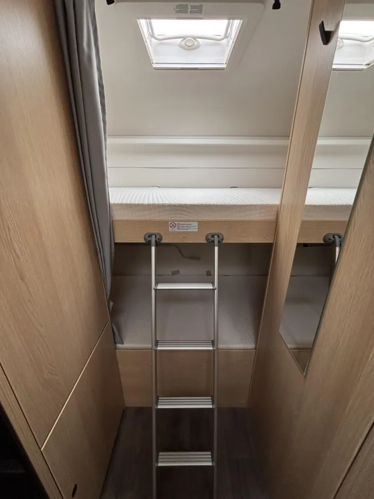 Fahrzeugbild Sunlight A 68 #20