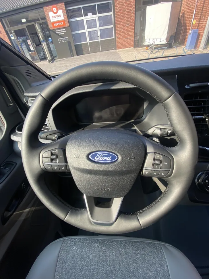 Fahrzeugbild Etrusco V Ford 6.8 SCF #12