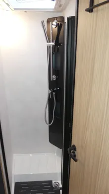 Fahrzeugbild Pilote Pacific P690GJ Expression FAS-Navi-LiFePo-Solar #18