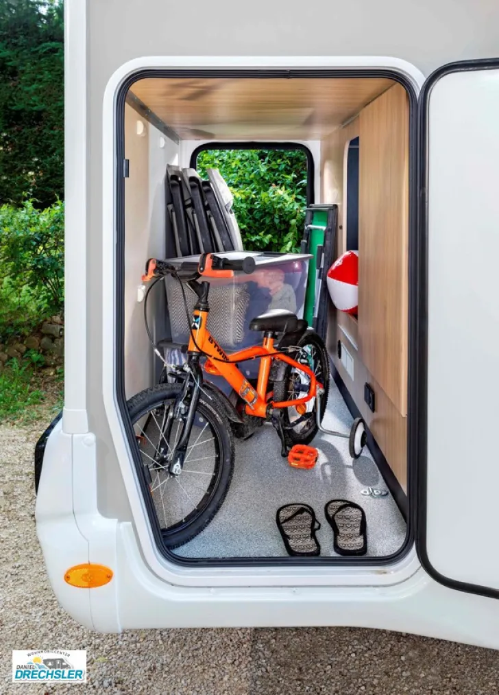 Fahrzeugbild Challenger 384 Etape Edition #2