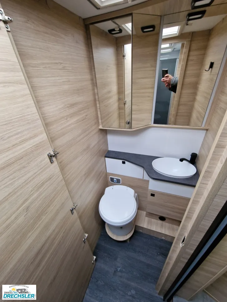 Fahrzeugbild Challenger 337 Break Edition Automatik #12