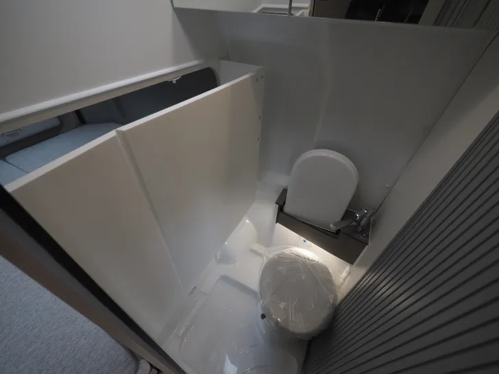 Fahrzeugbild Clever Tour 540, Ausbau Neu! Navi, Kamera, uvm. #20