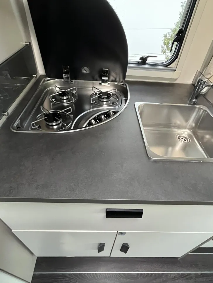 Fahrzeugbild XGO Dynamic Dynamic 66 P #4