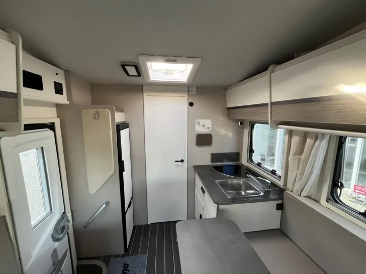 Fahrzeugbild XGO Dynamic Dynamic 66 P #11