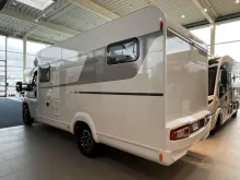 Fahrzeugbild LMC Tracer V 670 #3