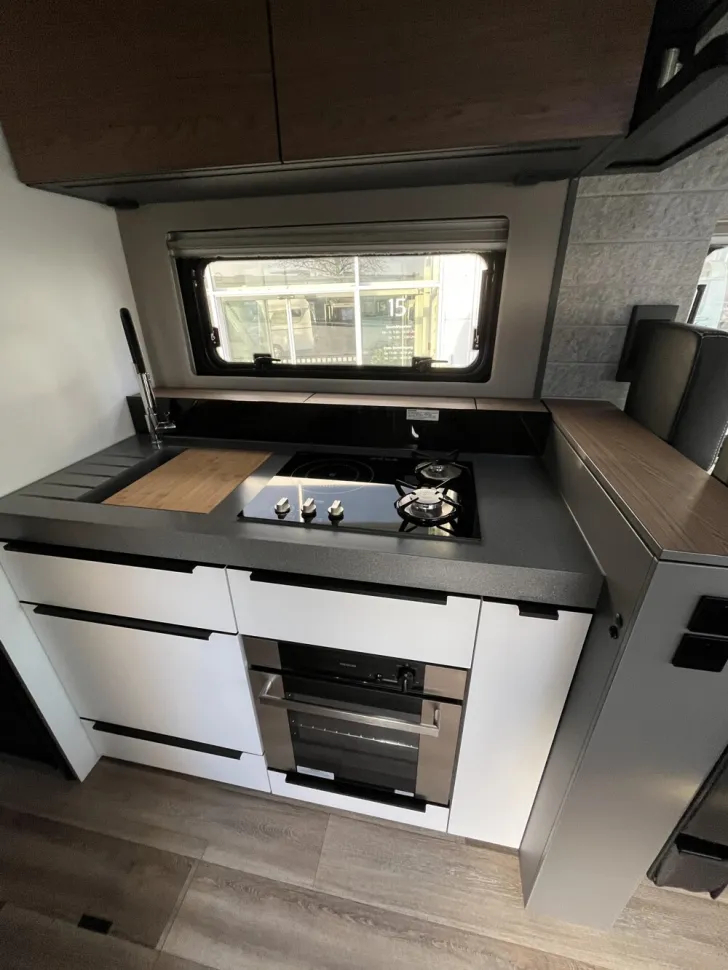 Fahrzeugbild Niesmann + Bischoff Flair 880 #6