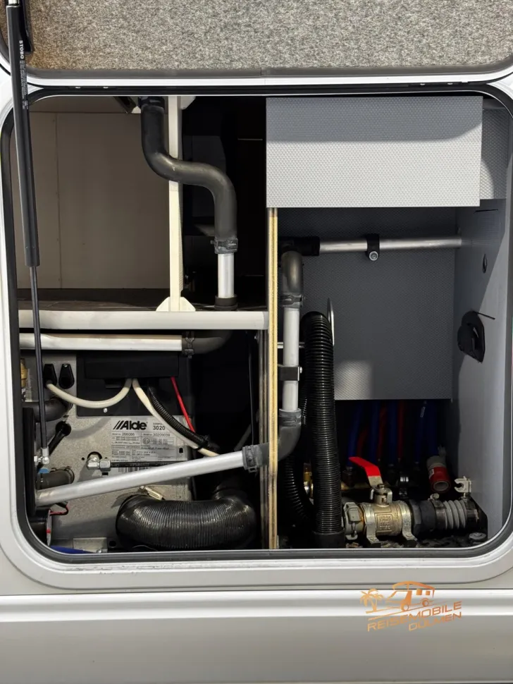 Fahrzeugbild Frankia M-Line T 7400 GD Exklusiv V6 3,0CDI SAT #24