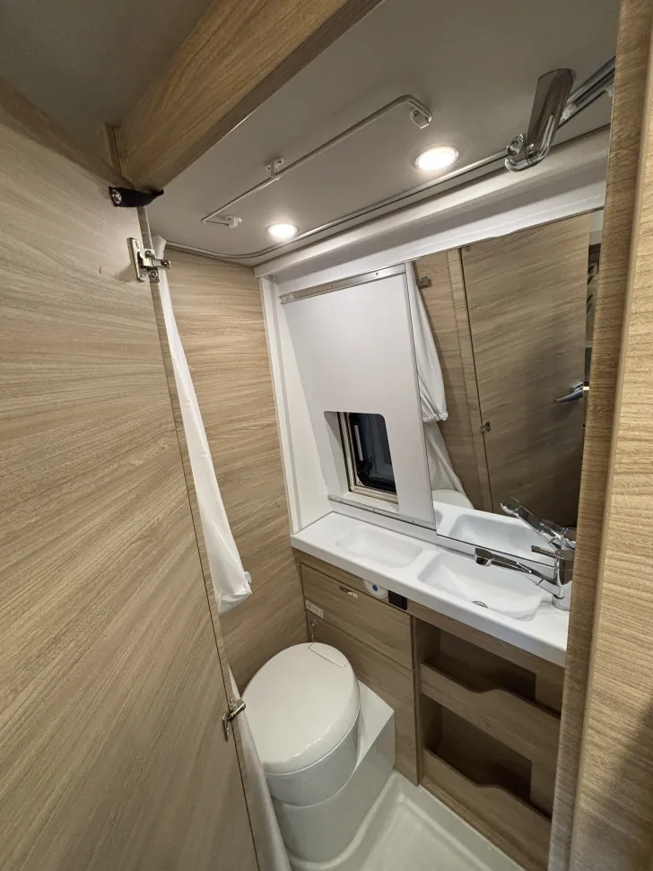 Fahrzeugbild Knaus BoxStar 600 Street 60 Years Aufstelldach - FIAT, ISO-Fix #17