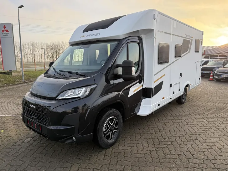 Fahrzeugbild Mooveo Tei 72EBHF ALL-IN-ONE #1