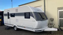 Schräg Vorne Hobby De Luxe 490 KMF