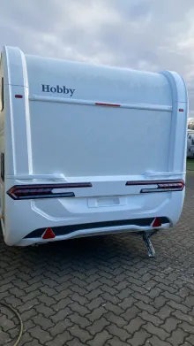 Frontal Hinten Hobby De Luxe 490 KMF