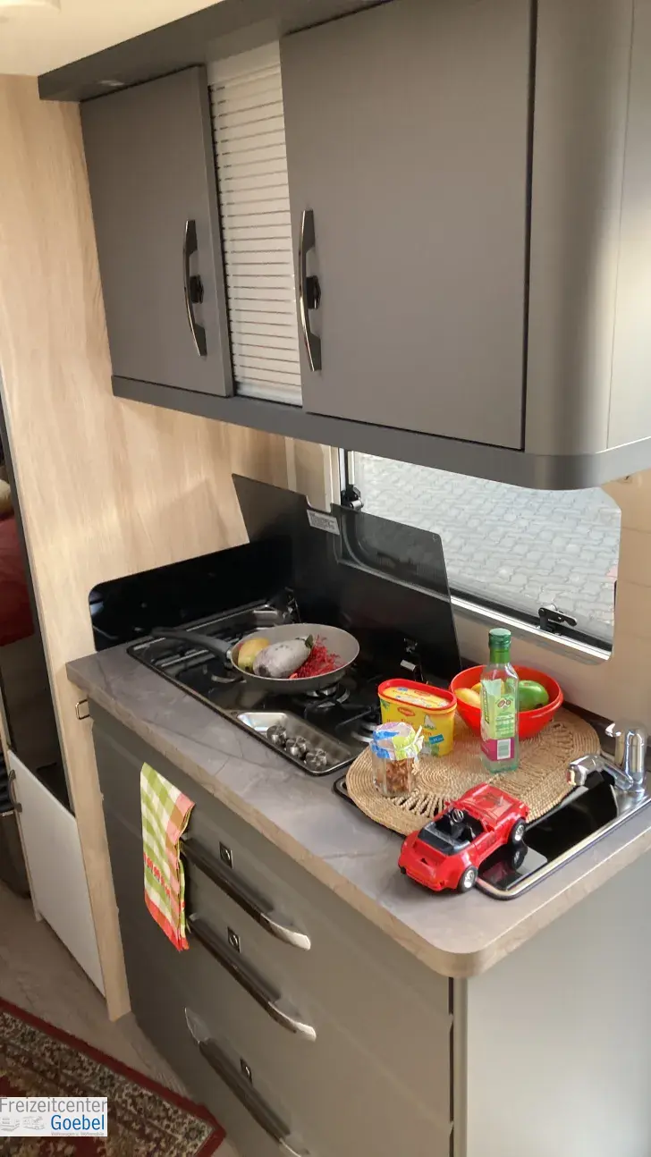Küchen Hobby De Luxe 490 KMF