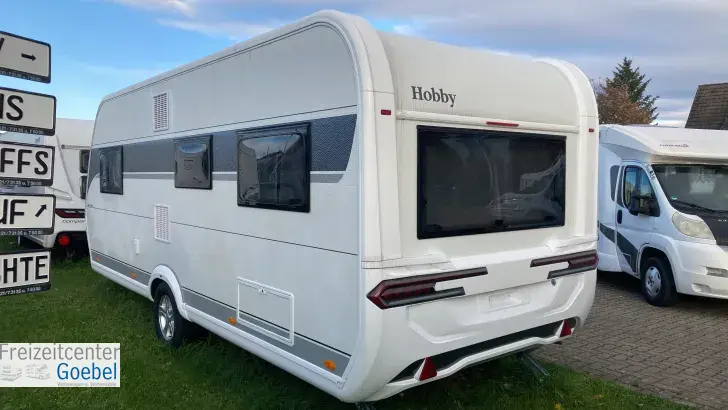 Schräg Hinten Hobby De Luxe 515 UHK Hubbett