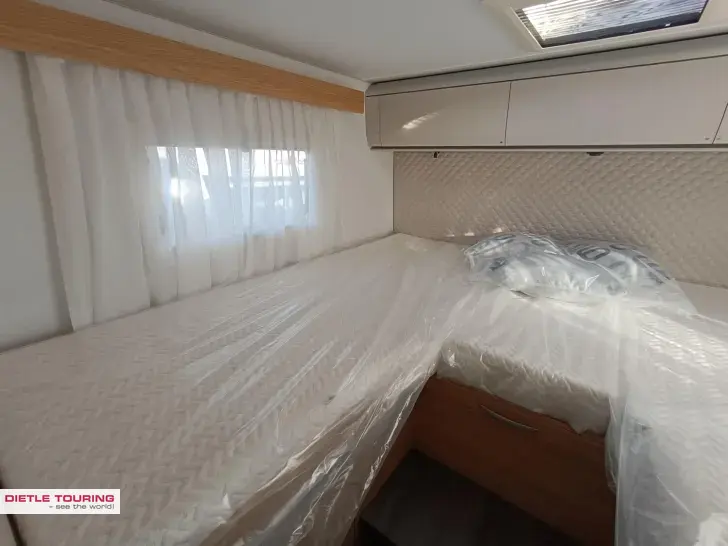 Fahrzeugbild Adria Matrix 60Y 670 SL Jubilee Markise, Modell 26 #14