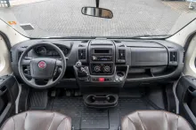 Fahrzeugbild Weinsberg CaraSuite 650 MF *Lederausst*fr.Längsb.*Hubbett #8