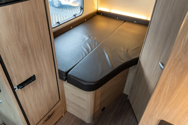 Fahrzeugbild Weinsberg CaraSuite 650 MF *Lederausst*fr.Längsb.*Hubbett #13