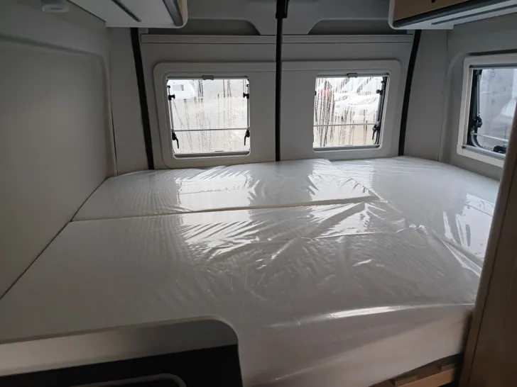 Fahrzeugbild Sunlight Adventure Cliff 600 RT Sie sparen 5.773,- !!! #16