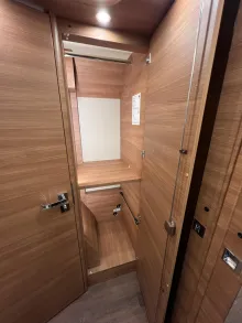 Fahrzeugbild Carthago chic c-line I 5.9 XL LE Mercedes (294) #32