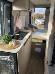 Fahrzeugbild Carado CV 540 PRO Schlafdach #10