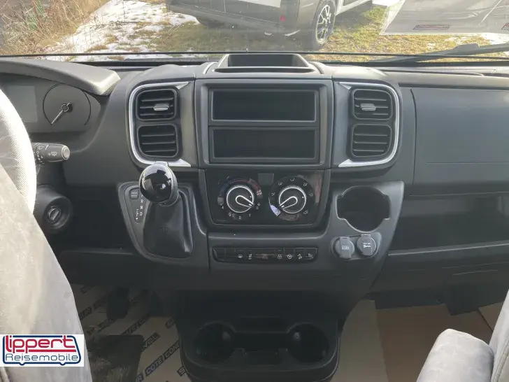 Fahrzeugbild Carado CV 540 PRO Schlafdach #7