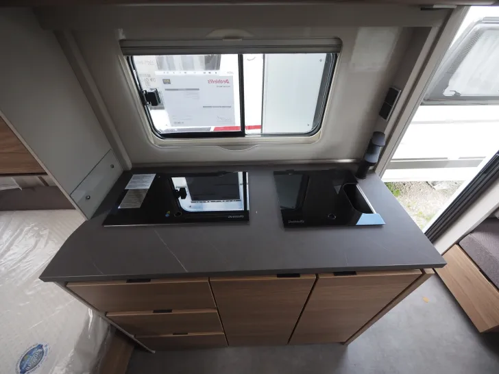 Fahrzeugbild Dethleffs Nomad 460 EL, Wasser/Elektrik/Autark, uvm! #8