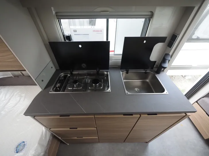 Fahrzeugbild Dethleffs Nomad 460 EL, Wasser/Elektrik/Autark, uvm! #9