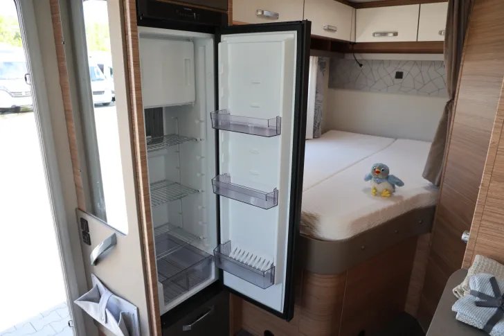 Fahrzeugbild Weinsberg CaraLoft 650 MF (Ford) Assistenz-Paket | Automatik #10