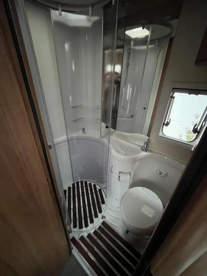 Fahrzeugbild Eura Mobil Terrestra A 570 HS #10