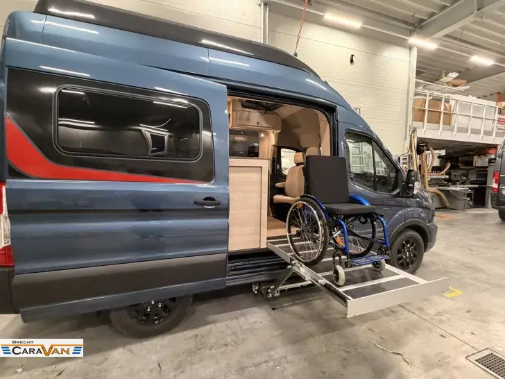 Fahrzeugbild Bürstner Lineo C 550 barrierefrei m. Tageszulassung #18