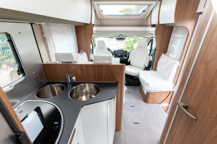 Fahrzeugbild Laika Ecovip Titanio L 3019 GÜMA Springdeal bis 31.05.2026 #16