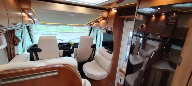 Fahrzeugbild Carthago chic c-line I 5.0 QB sehr gut gepflegt #8