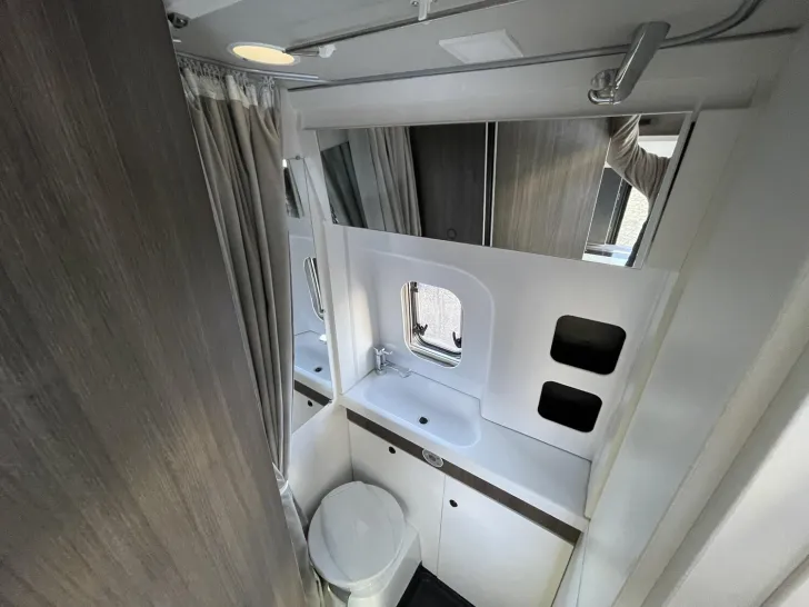 Fahrzeugbild VanTourer 600 D ++MEGA DEAL++ *Automatik* #20