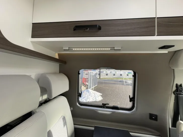 Fahrzeugbild VanTourer 600 D ++MEGA DEAL++ *Automatik* #38