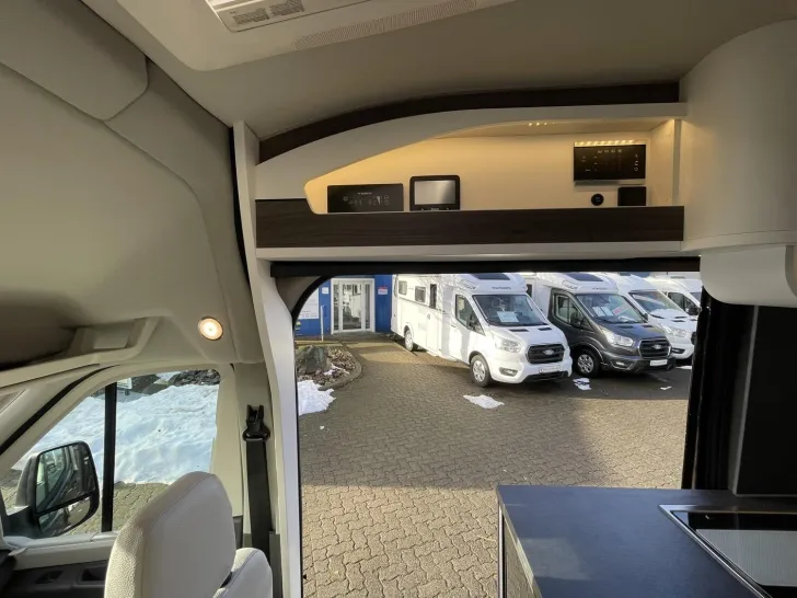 Fahrzeugbild VanTourer 600 D ++MEGA DEAL++ *Automatik* #40