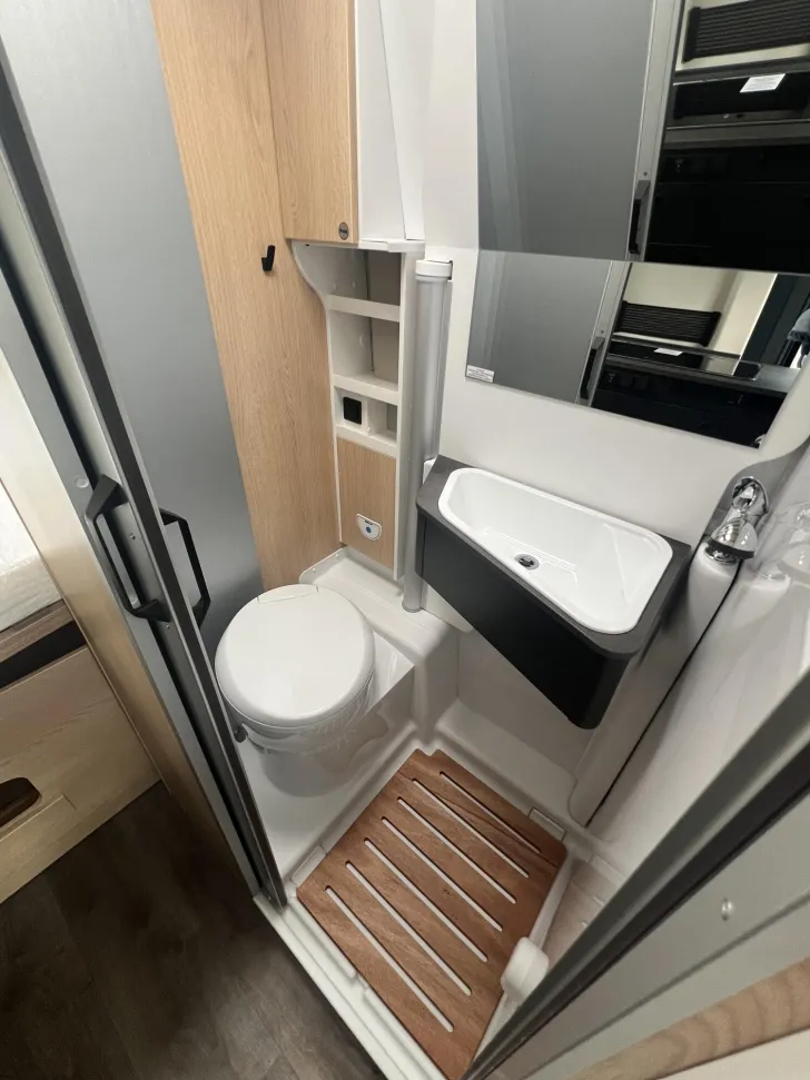 Fahrzeugbild Sunlight Cliff X 600 Fiat #9