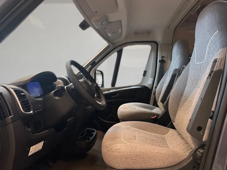 Fahrzeugbild Malibu Compact 600 LE #7