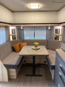 Fahrzeugbild Hobby De Luxe 460 UFe Modell 2026 / 1500 kg #7