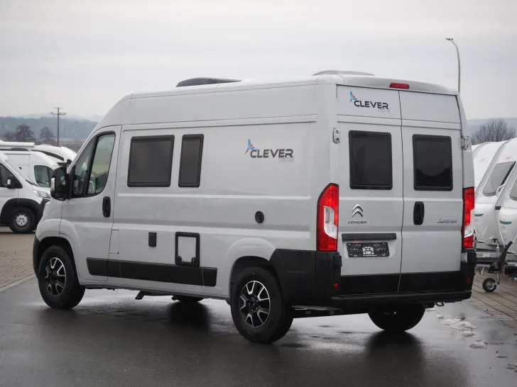 Fahrzeugbild Clever Tour 540, Heckschrank, Entfall Staufach Cockpit #4