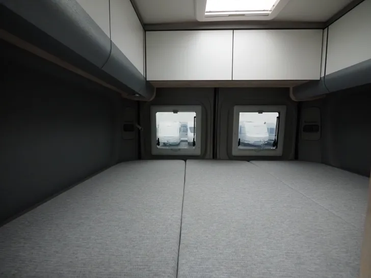 Fahrzeugbild Clever Tour 540, Heckschrank, Entfall Staufach Cockpit #17