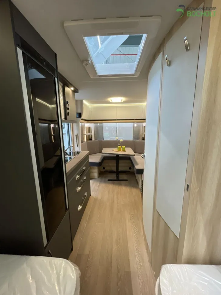 Fahrzeugbild Hobby De Luxe 495 UL InterCaravaning Sondermodell #4