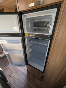 Fahrzeugbild Knaus Sun TI 700 MEG 150 PS / Schalter #18