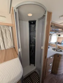 Fahrzeugbild Knaus Sun TI 700 MEG 150 PS / Schalter #21