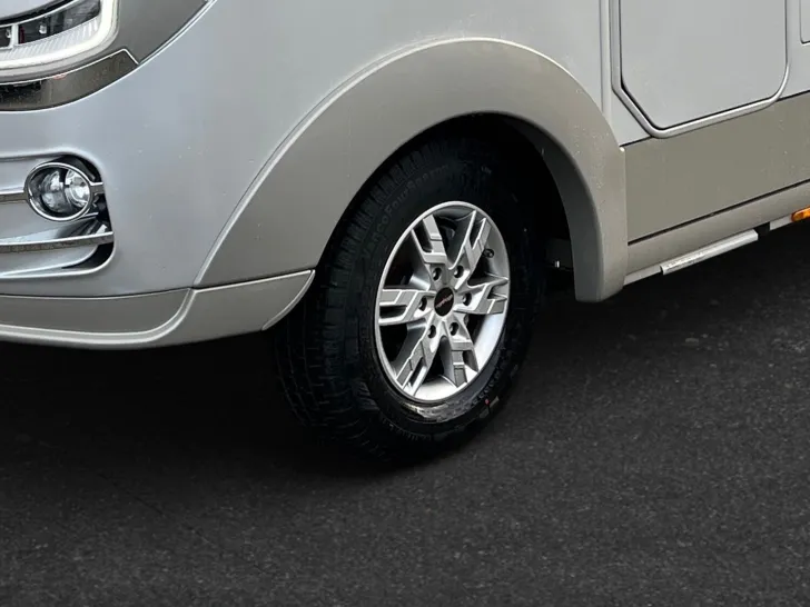 Fahrzeugbild Carthago liner-for-two I 53 L Iveco (286) #8