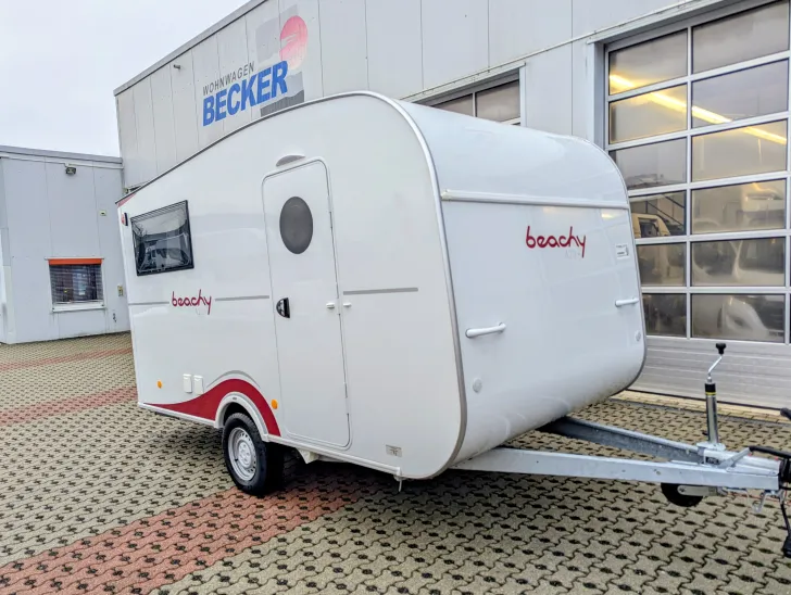 Fahrzeugbild Hobby Beachy 420+ AUFLASTUNG AUF 1200 KG #1