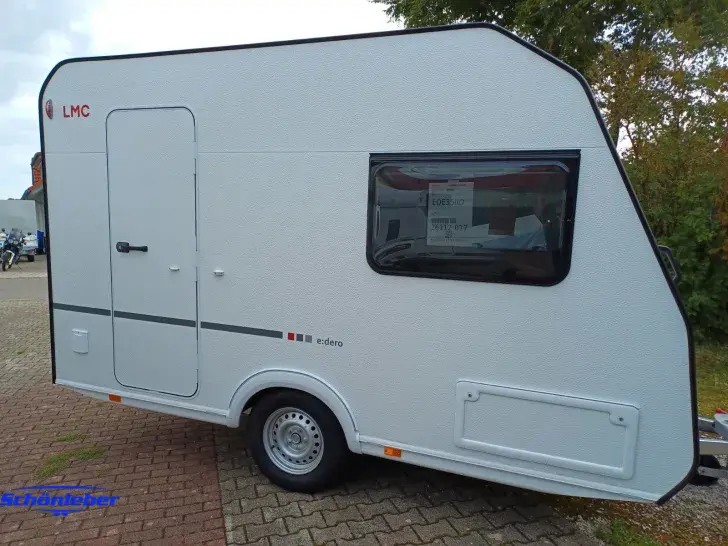 Fahrzeugbild LMC e:dero 350 D Ein Raumwunder mit Auszugbett #1