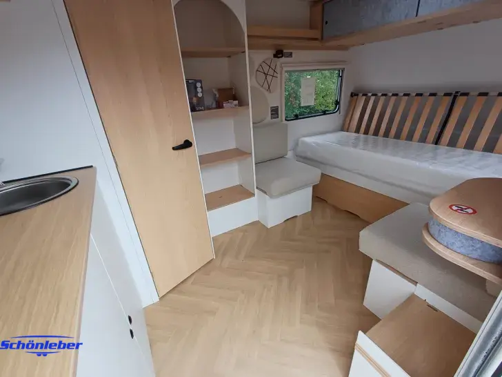 Fahrzeugbild LMC e:dero 350 D Ein Raumwunder mit Auszugbett #3
