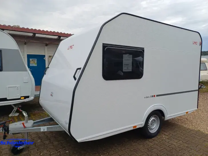 Fahrzeugbild LMC e:dero 350 D Ein Raumwunder mit Auszugbett #8