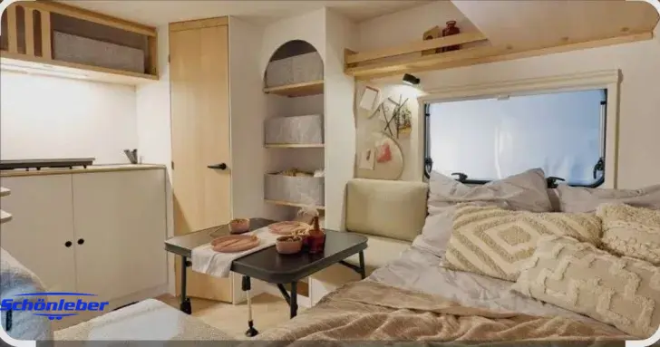 Fahrzeugbild LMC e:dero 350 D Ein Raumwunder mit Auszugbett #10