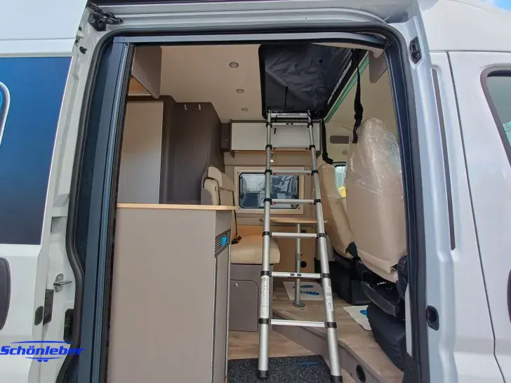 Fahrzeugbild LMC Innovan 600 mit Aufstelldach #12